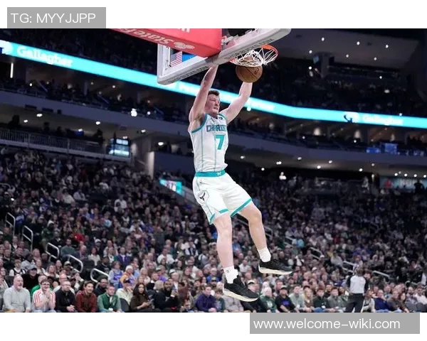 卡尔克布伦纳在四场比赛中贡献15个以上盖帽成为03至04赛季以来第三位新秀